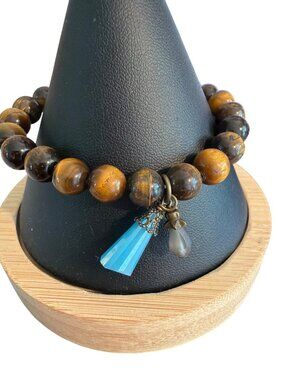 Tigers Eye Bead Stretch Bracelet Silver Tone Glass Charms 20.33g NWOT